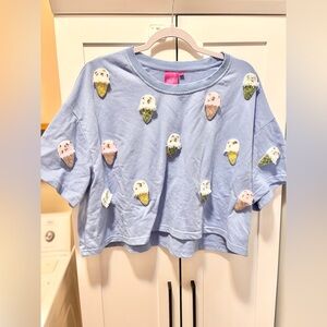 QUEEN OF SPARKLES Light Blue Cropped Tee with Multicolor Ice Cream Patches
